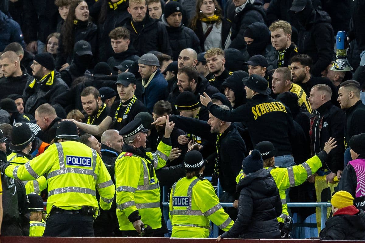 Fanúšikovia Young Boys narušili zápas s Aston Villou