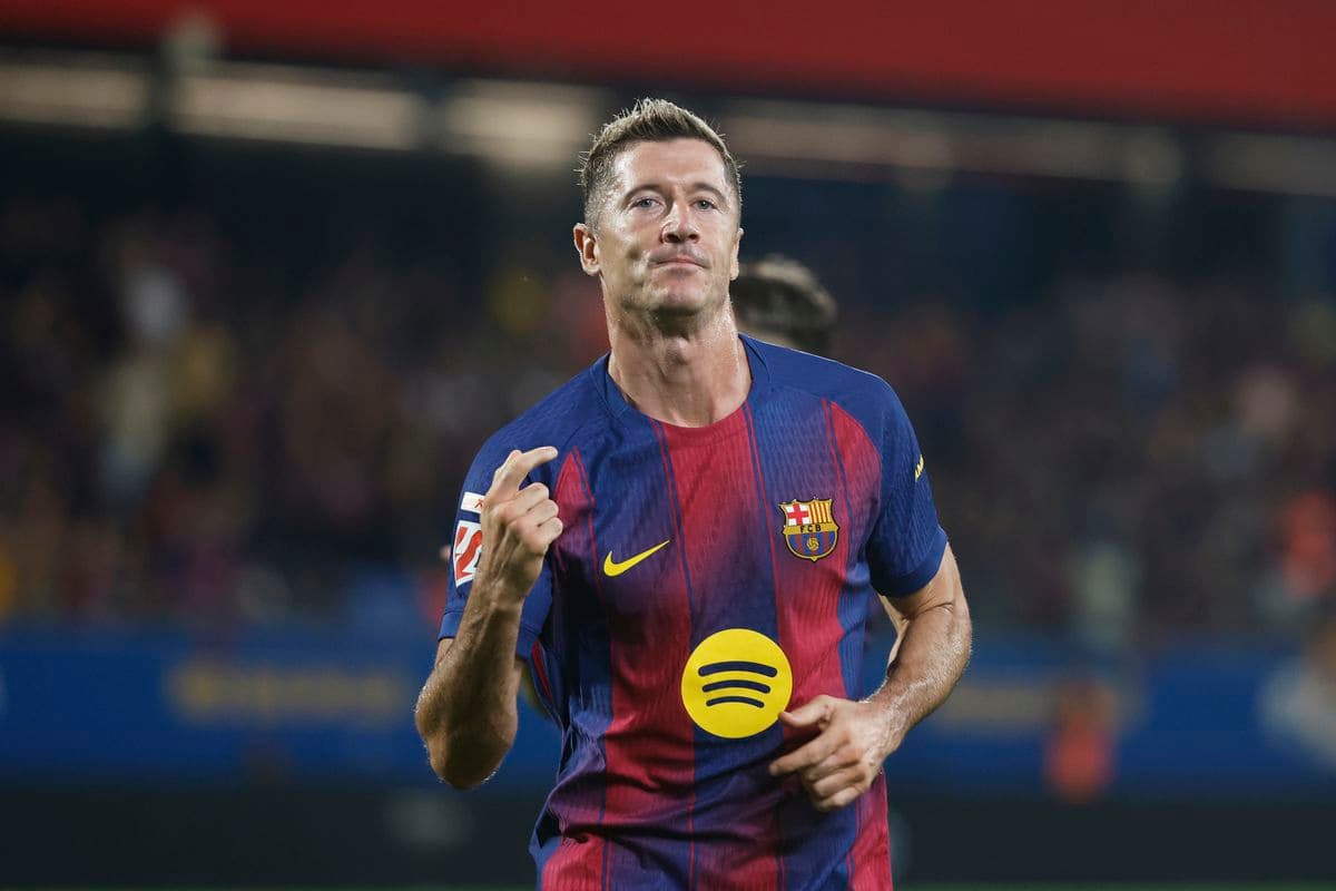 Agent Lewandowského: Odchod z Barcelony je vylúčený