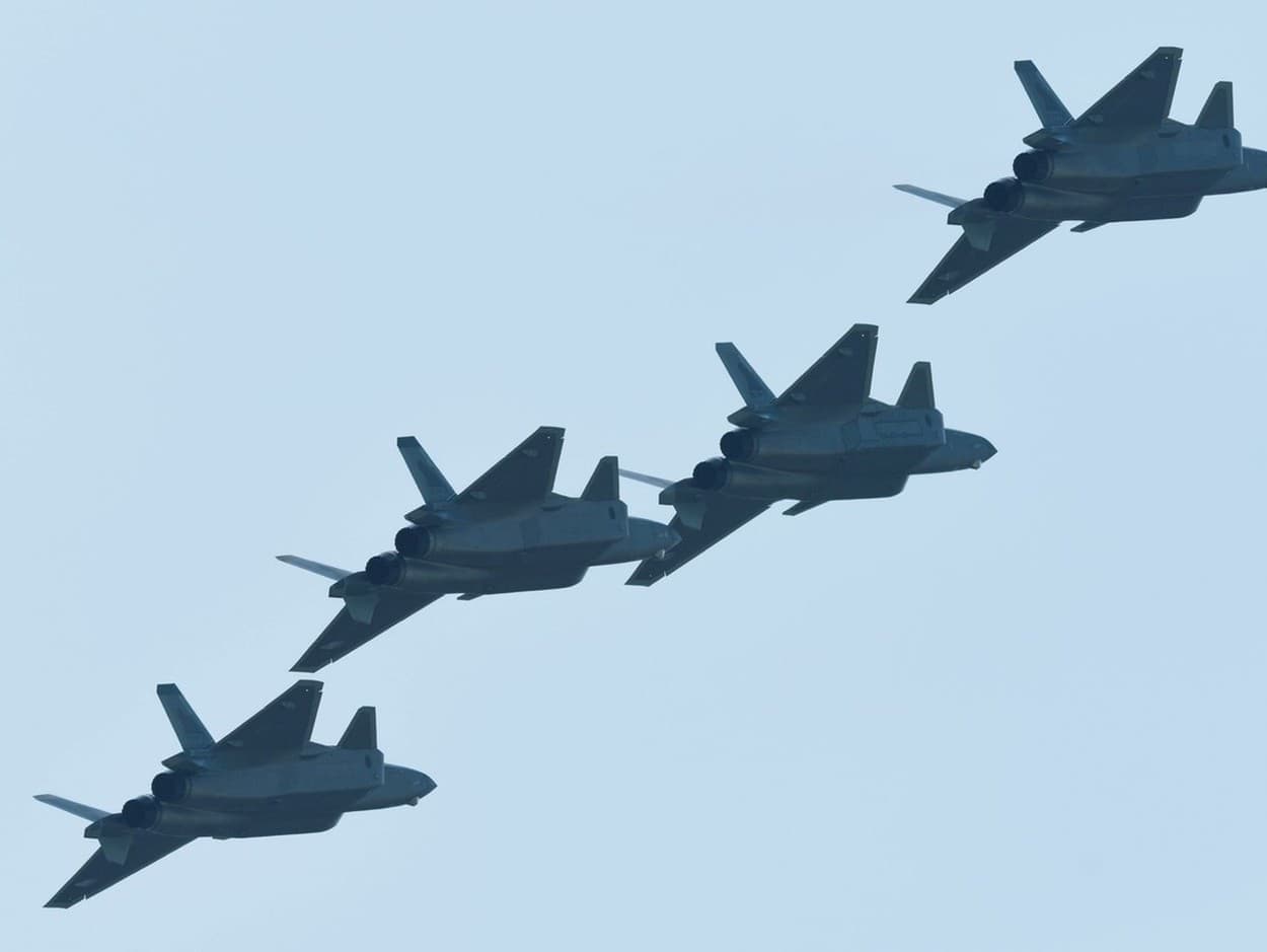 Čína obmedzuje vojenské aktivity pri Taiwane: čo za tým stojí?