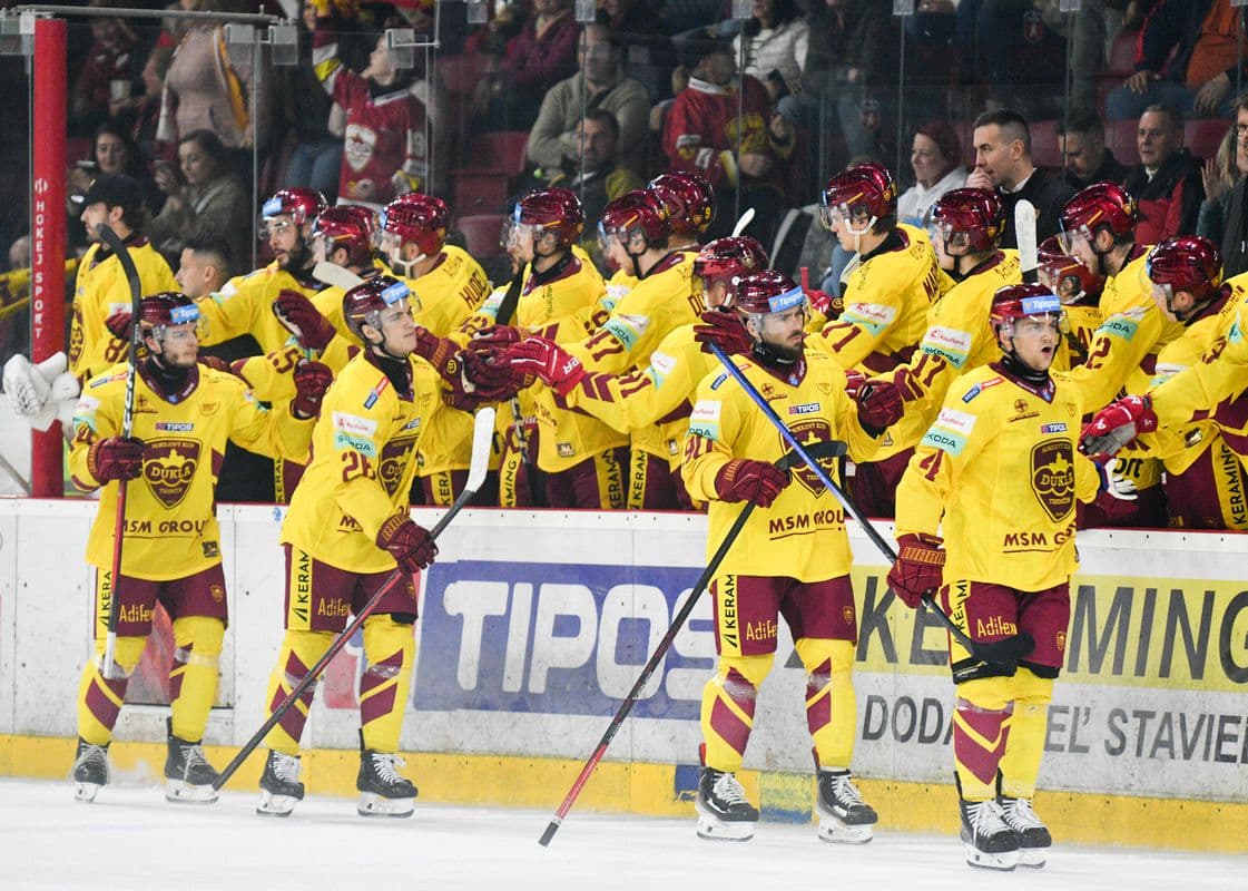HK Dukla Trenčín oslavuje storočnicu víťazstvom nad Košicami
