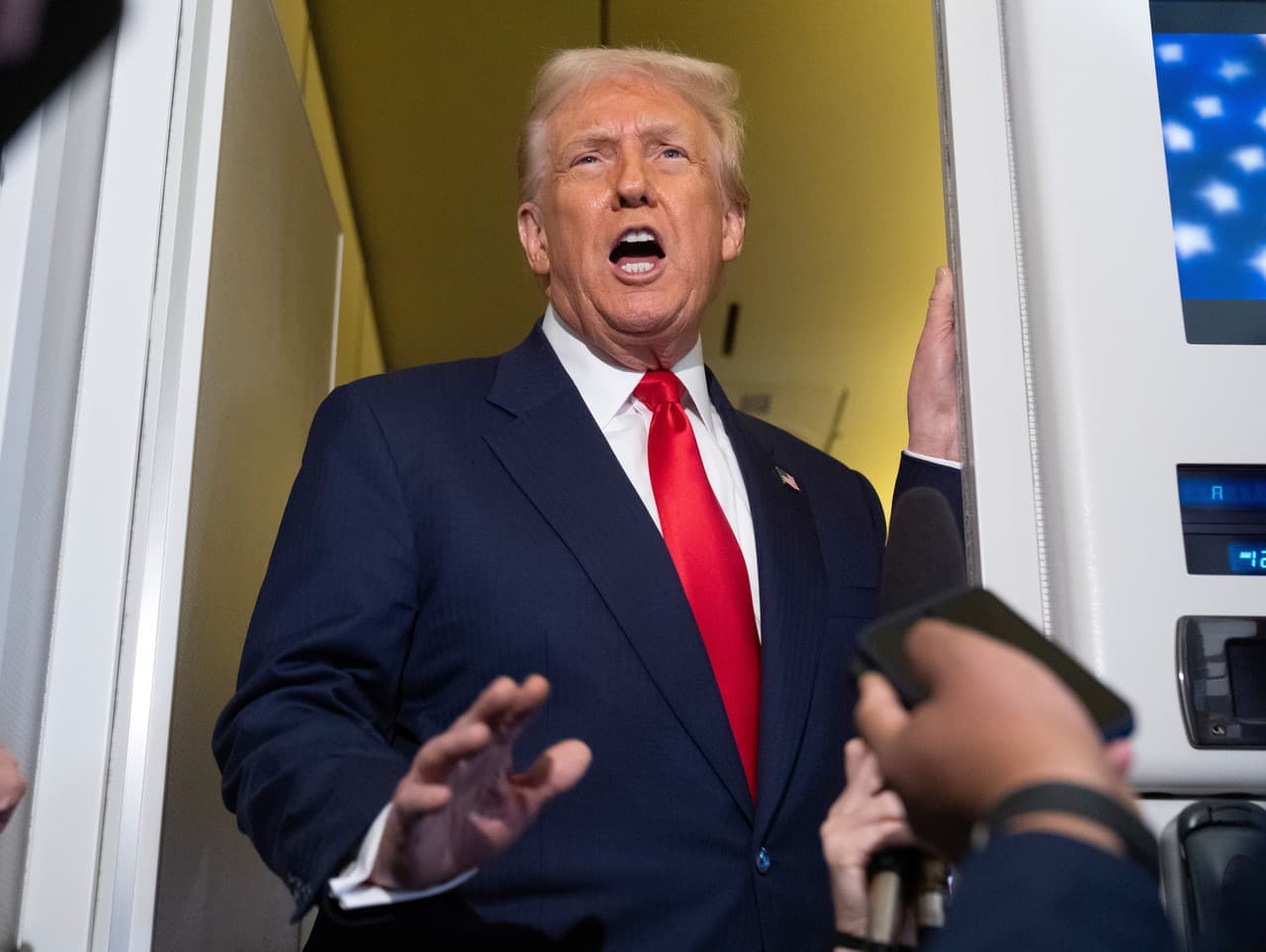 Trump varuje: Naše jadrové zbrane môžu zničiť svet 150-krát