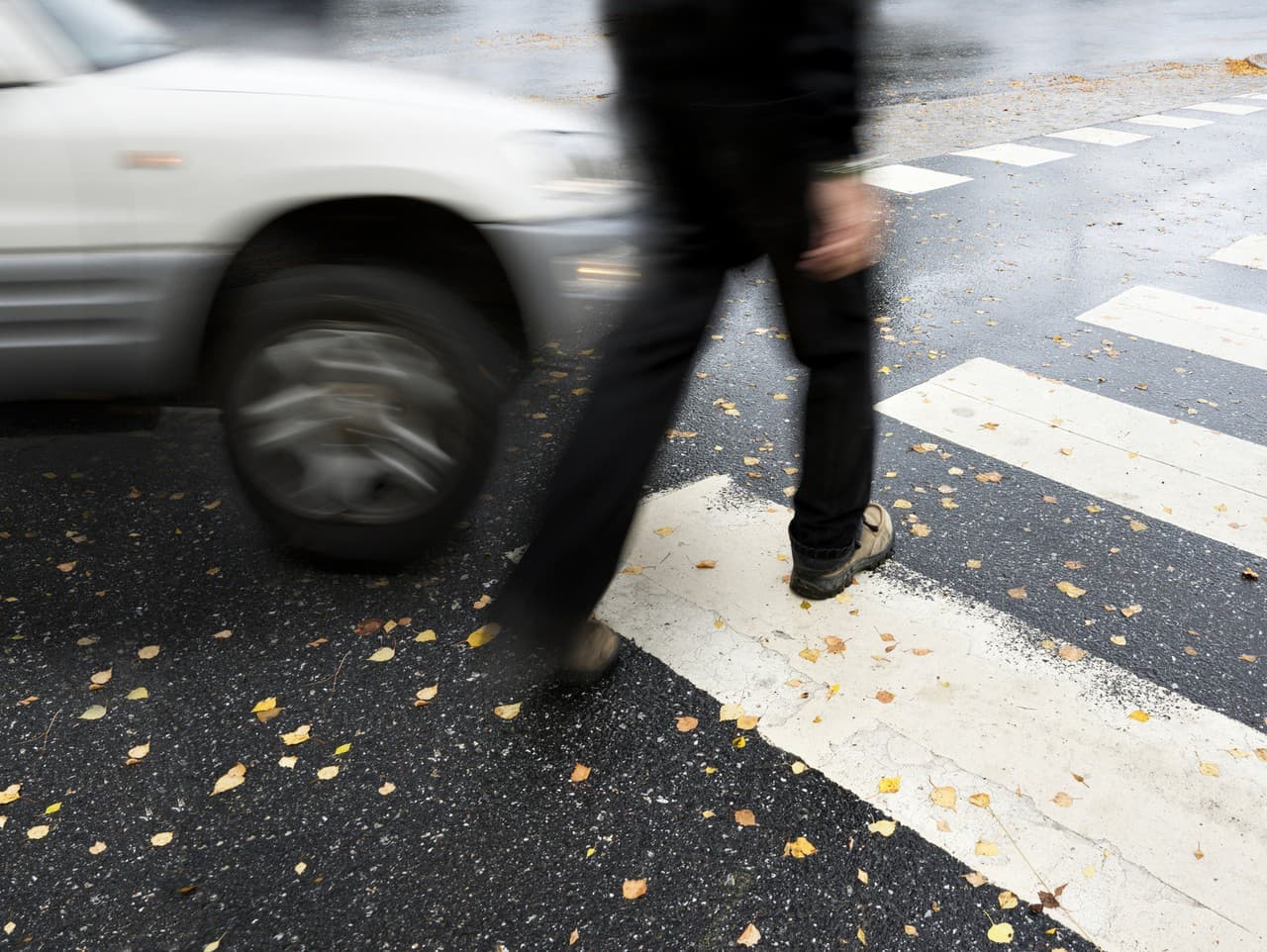 Zmeny v pravidlách cestnej premávky: Chodci budú mať väčšiu ochranu