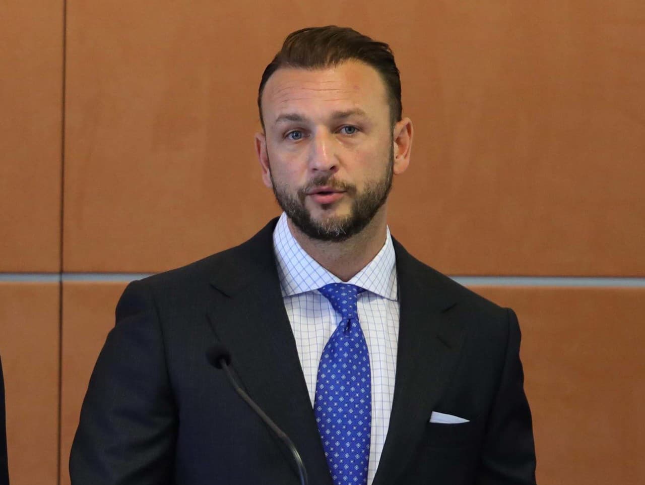 Hlas-SD podporuje voľbu zo zahraničia na ambasádach