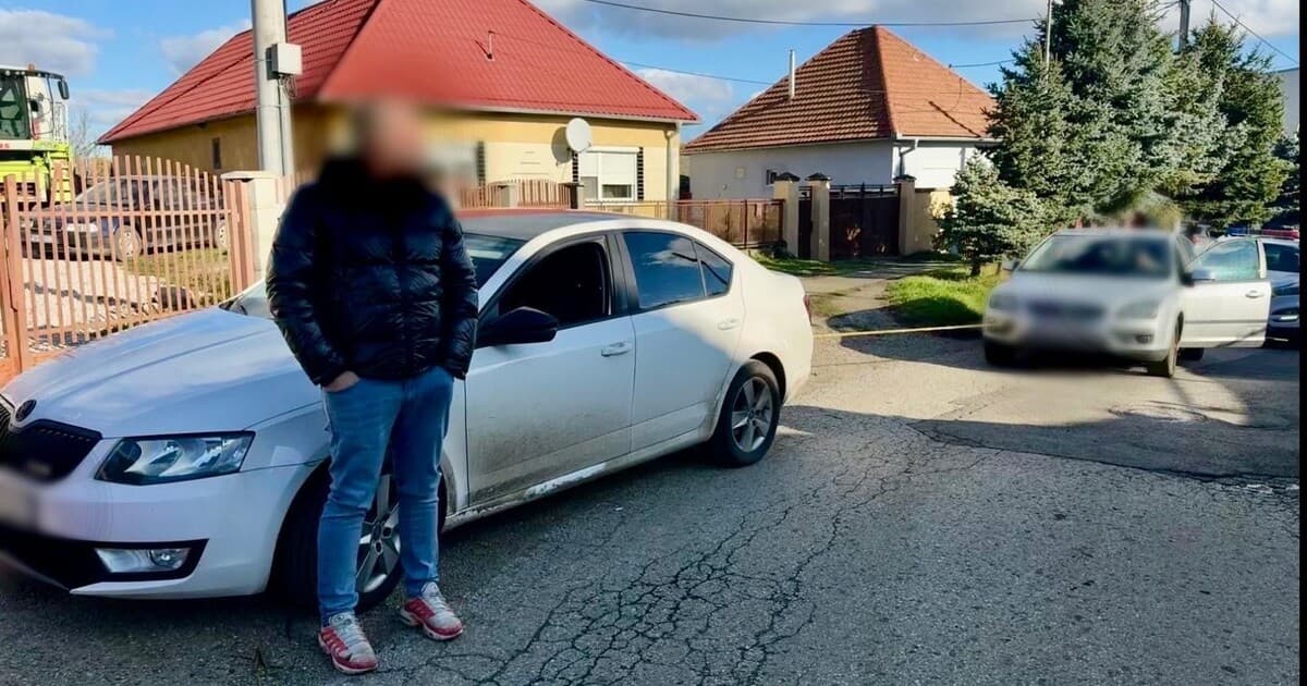 Bizarne zastavenie pri Galante: Muži ťahali auto bez vodičáku