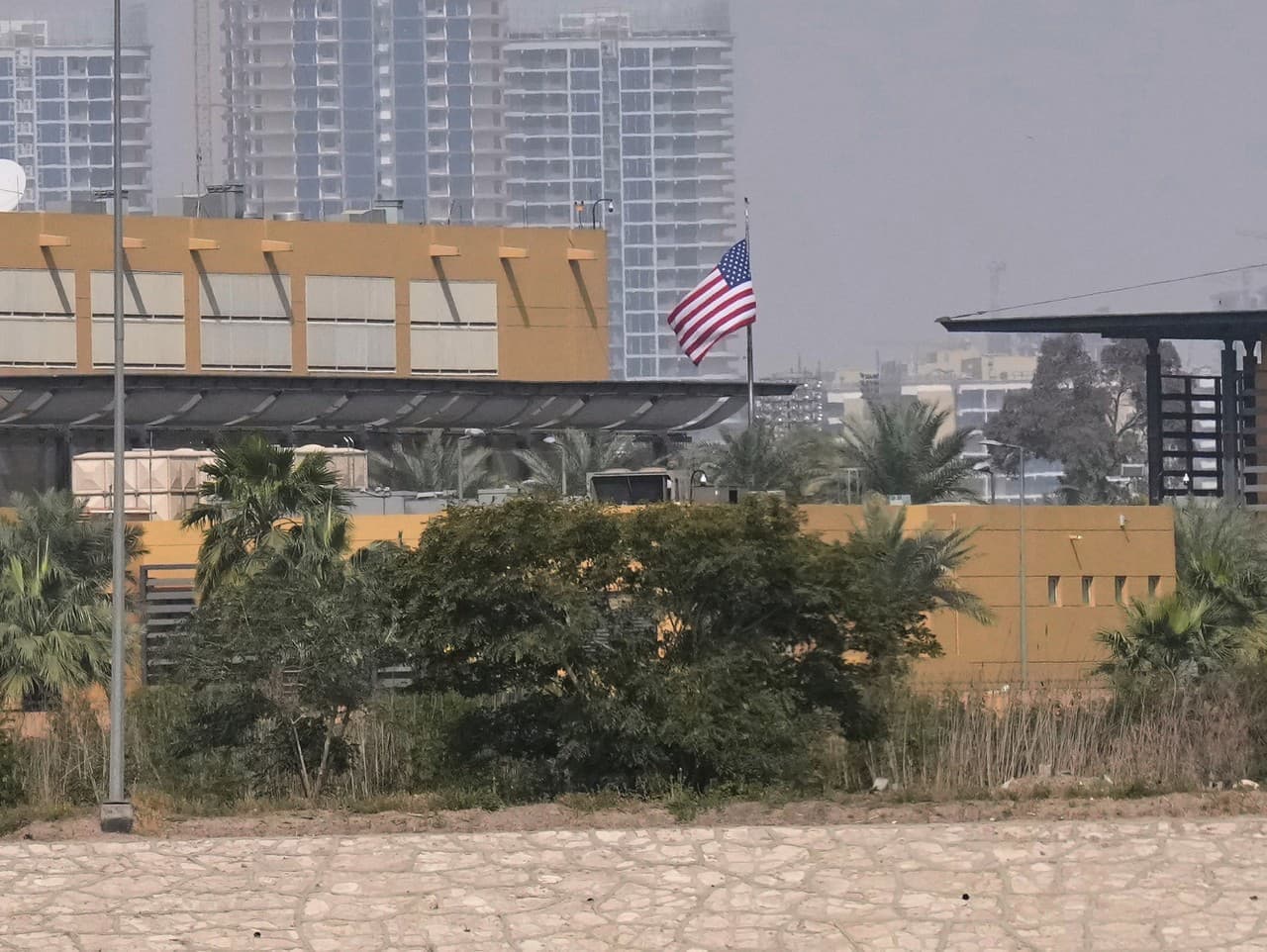 Dronový útok na americké diplomatické zariadenie v Bagdade