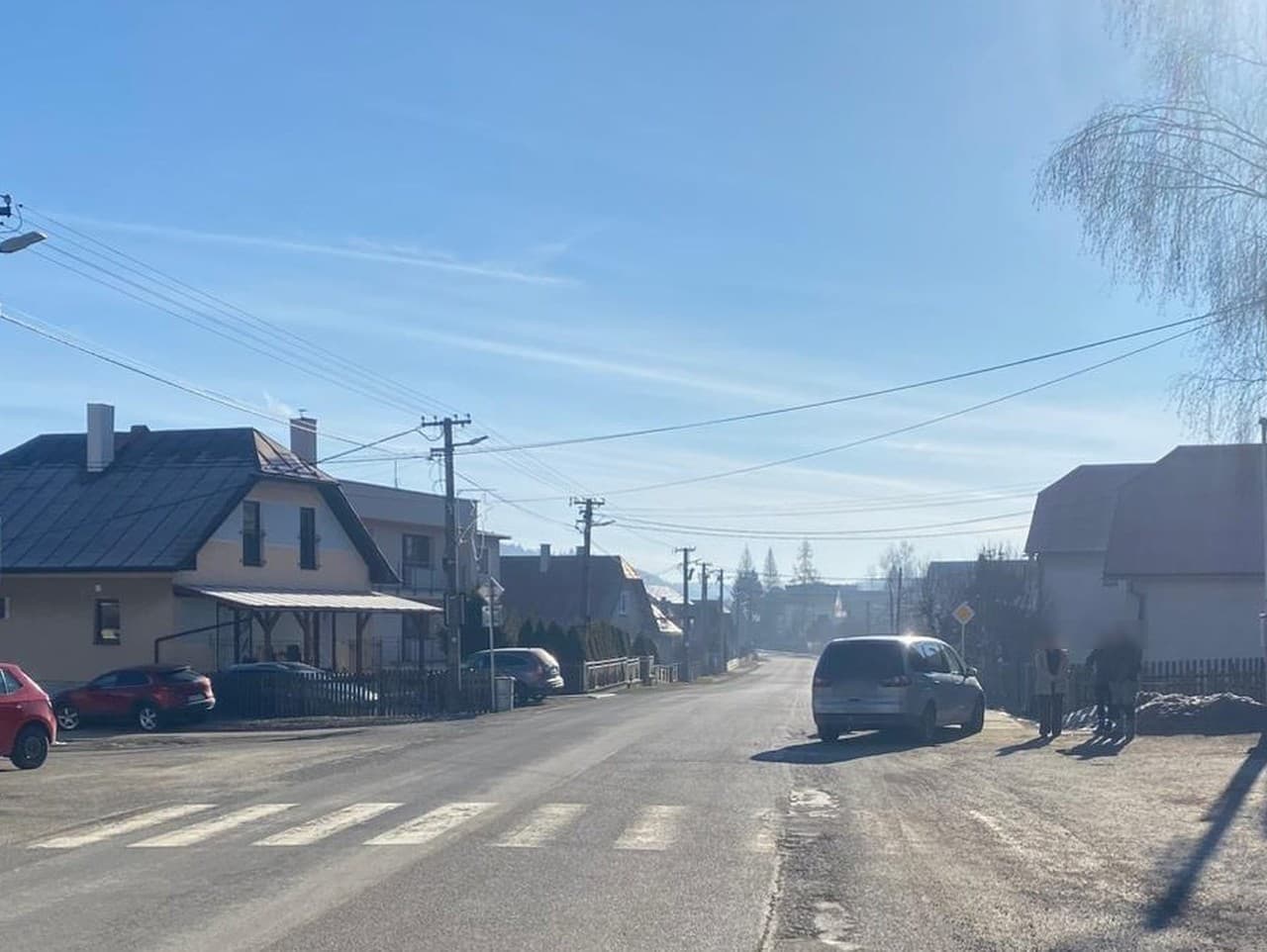 Dieťa zranené na priechode pre chodcov letecky prevezené do nemocnice