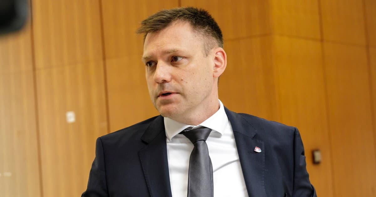 Tarabova návšteva USA za takmer 19-tisíc eur vyvoláva otázky