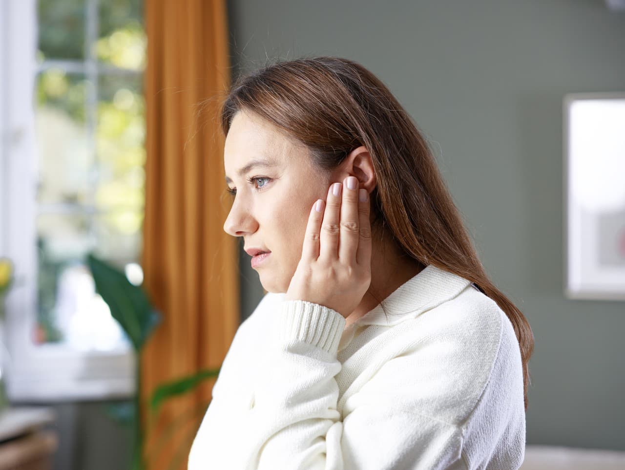 Prelomová terapia proti tinitu: Zníženie zvonenia v ušiach o 10 %