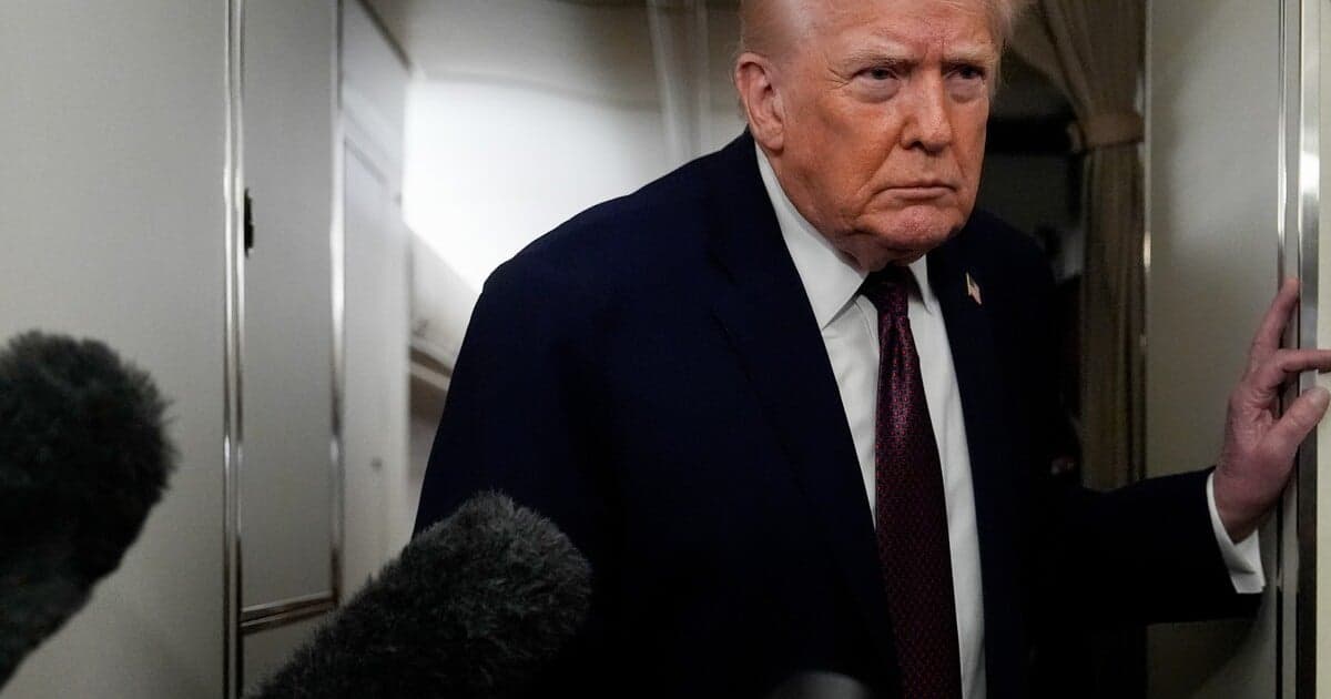 Trump zakladá Radu mieru, pozval Putina a Orbána