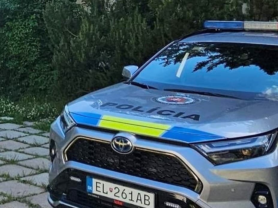 Mladík jazdil pod vplyvom drog, polícia ho obvinila