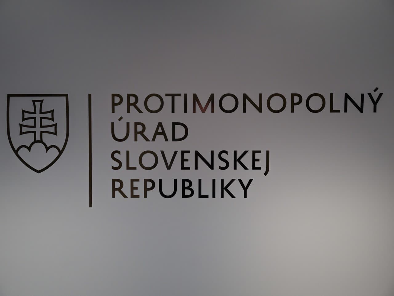 Protimonopolný úrad udelil pokutu takmer 8 miliónov eur za kartel