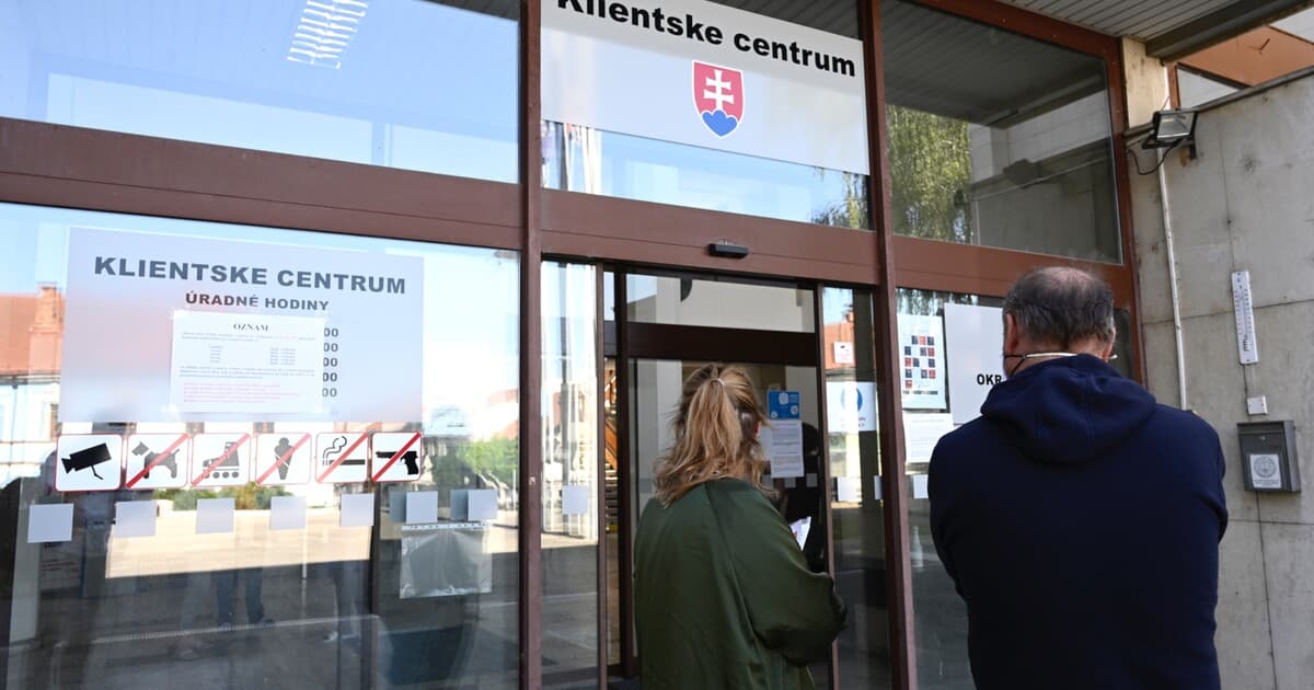 Polícia upozorňuje: Mnohým Slovákom končí platnosť zbrojných preukazov