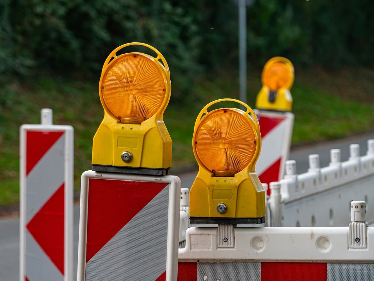 Uzávery na diaľnici D2 pri Bratislave: Pripravte sa na obmedzenia