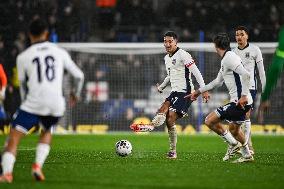 Slovensko čelí anglickej futbalovej hviezdnej generácii