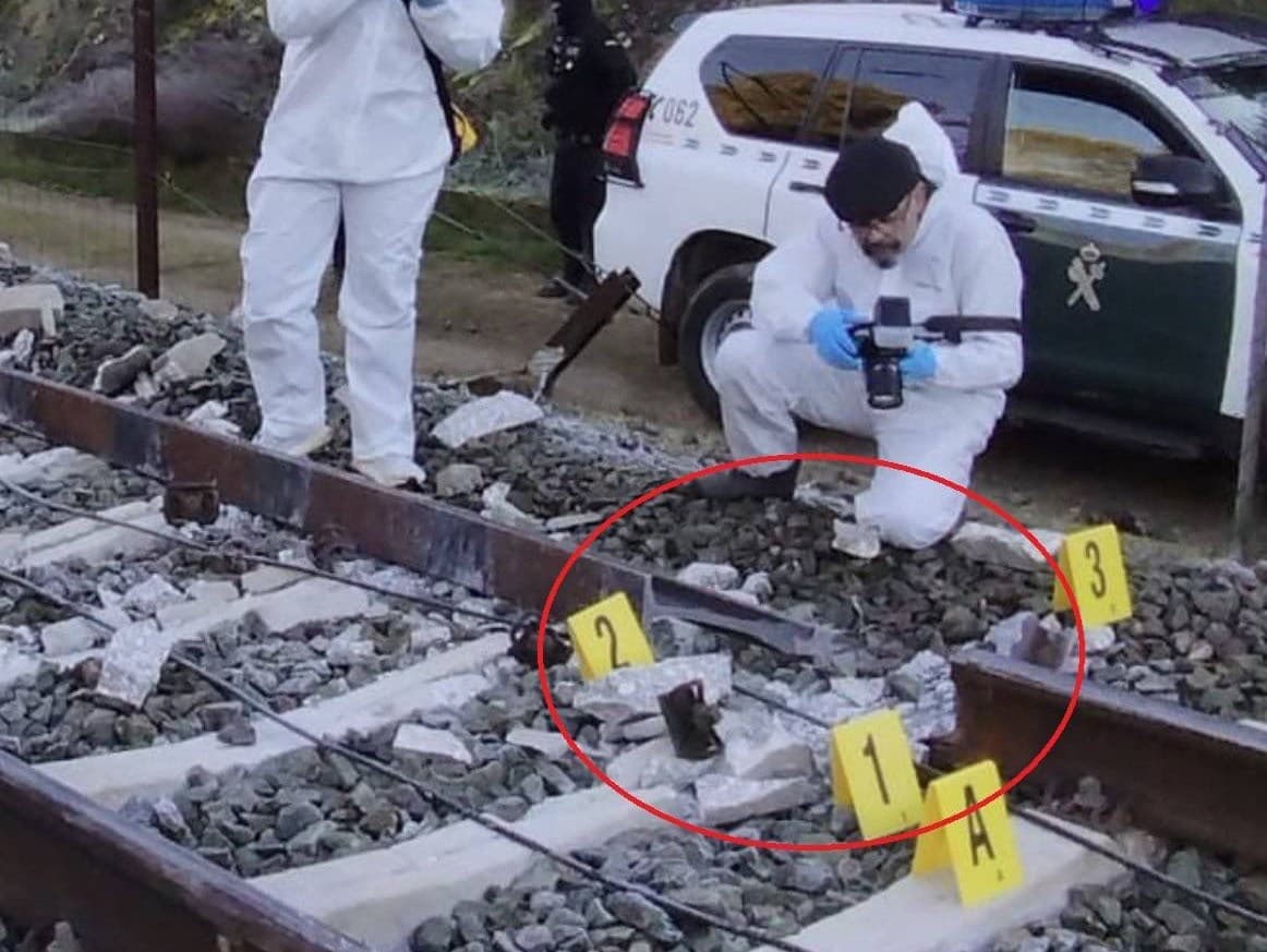 Tragédia na železnici v Španielsku: Zrážka vlakov si vyžiadala desiatky obetí