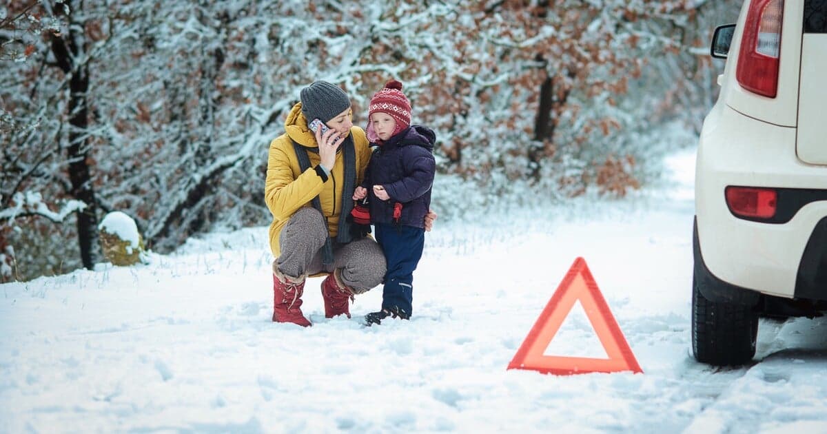 Zimná príprava na cestu: 7 vecí, ktoré vám môžu zachrániť zdravie
