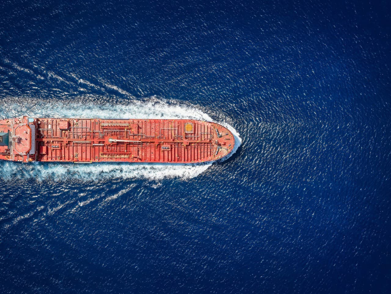 Irán zadržal tanker s nepovoleným nákladom v Perzskom zálive