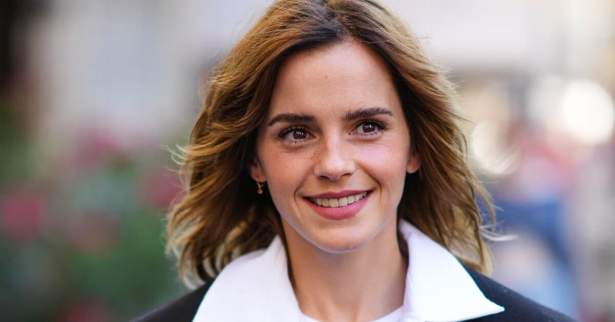 Emma Watson a jej nový partner: Bozk na letisku s miliardárom