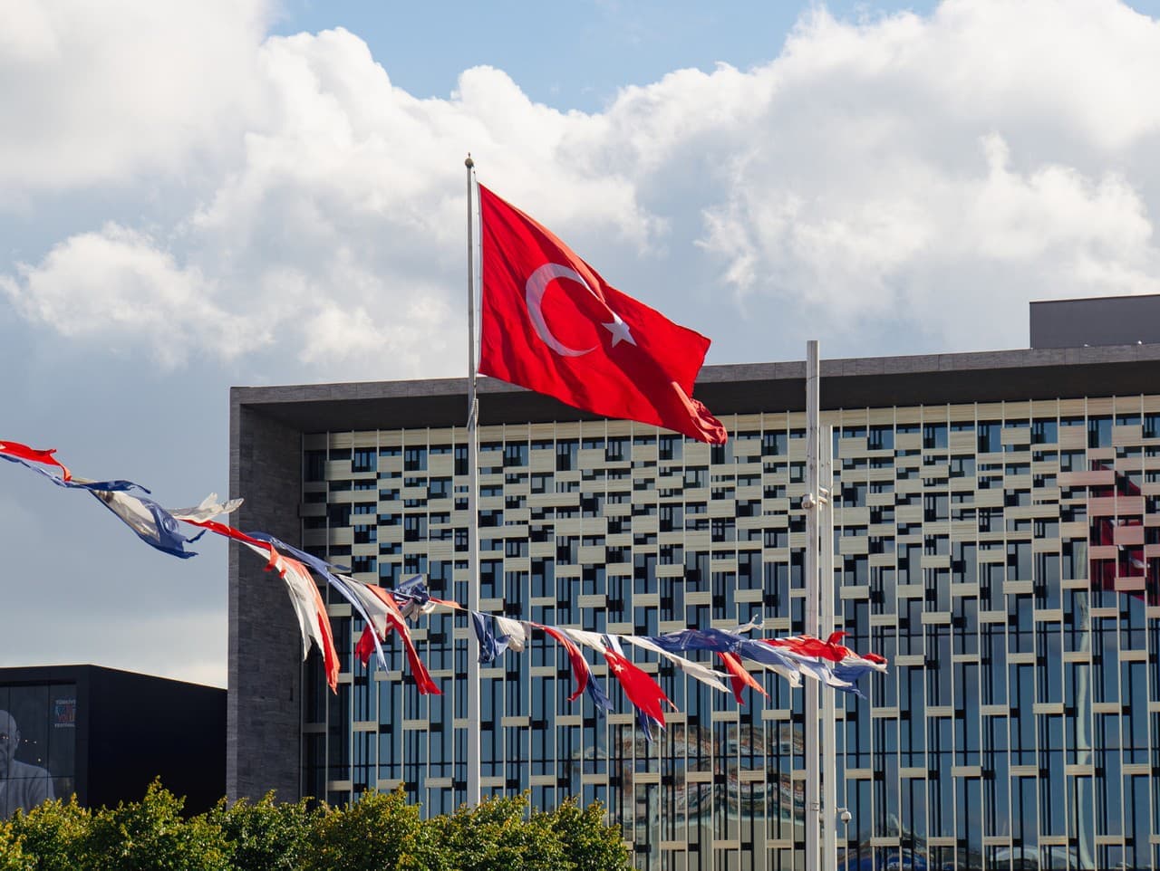 Turecko zvoláva ministrov moslimských krajín k mierovému plánu pre Gazu