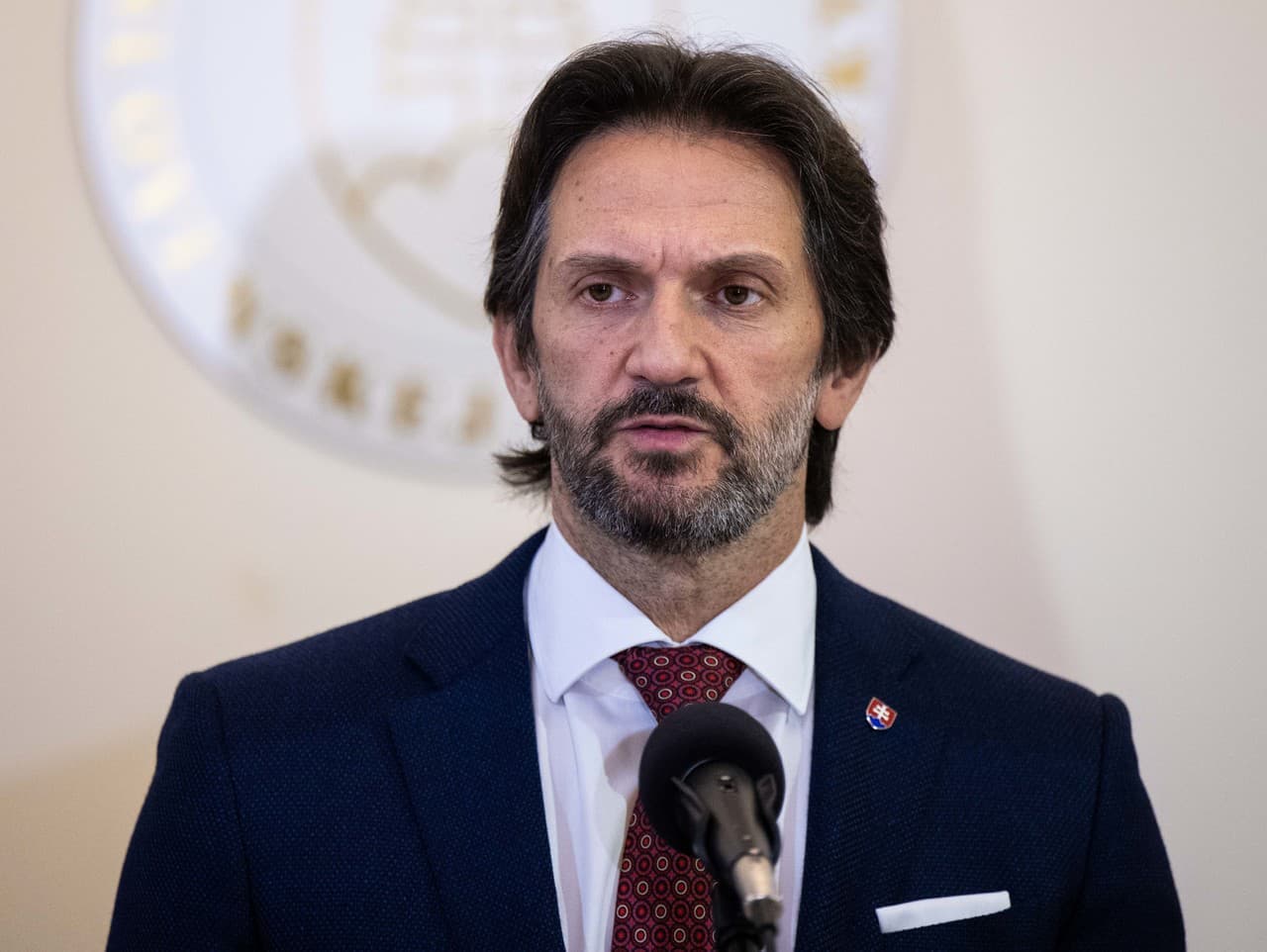 Kaliňák obhajuje rušenie ÚOO a kritizuje pomalé vyšetrovanie