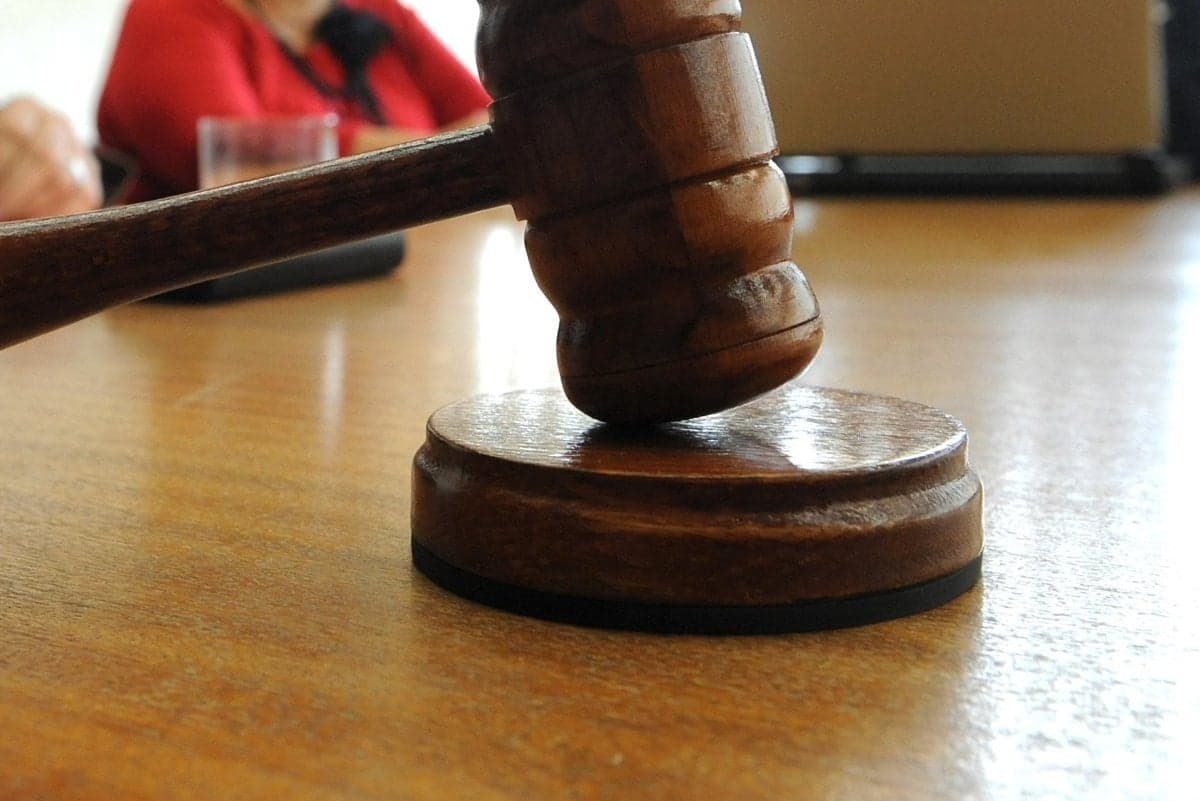 Nemecký opatrovateľ dostal doživotie za vraždu desiatich pacientov