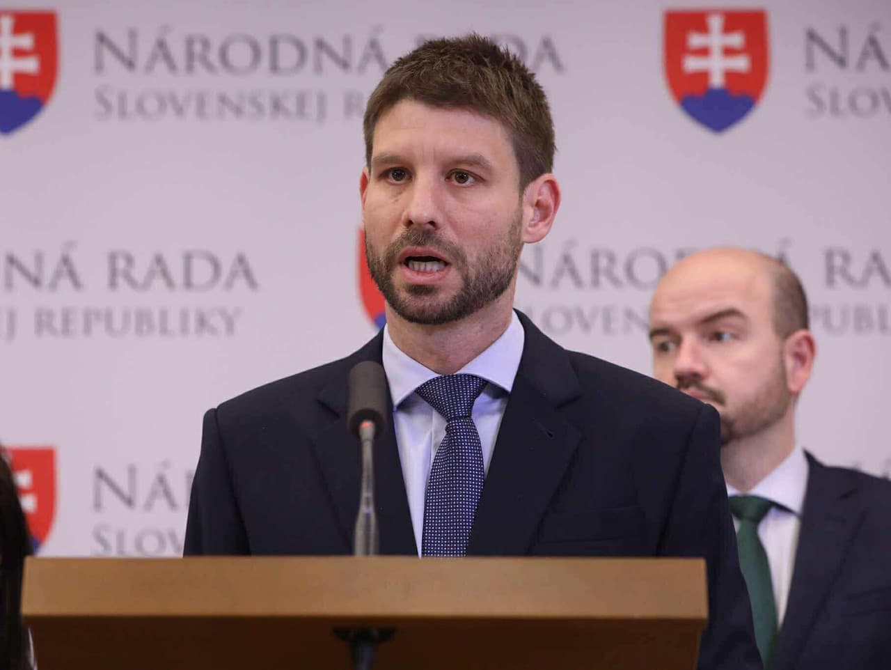 Šimečka: Fico klame o Benešových dekrétoch