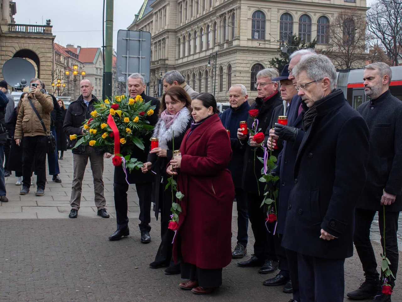 V Prahe si pripomenuli obete tragédie na Filozofickej fakulte