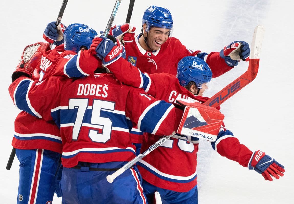 Dobeš a Eichel: Hviezdy NHL za október prepisujú hokejovú históriu