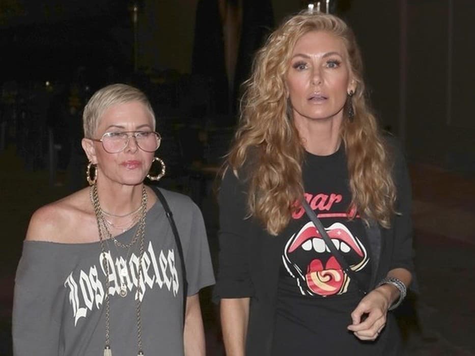 Nicole Eggert po boji s rakovinou žiari v Hollywoode