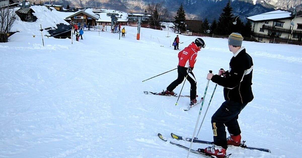 Lyžiarska sezóna sa rozbieha: Kde sa dá lyžovať počas sviatkov?