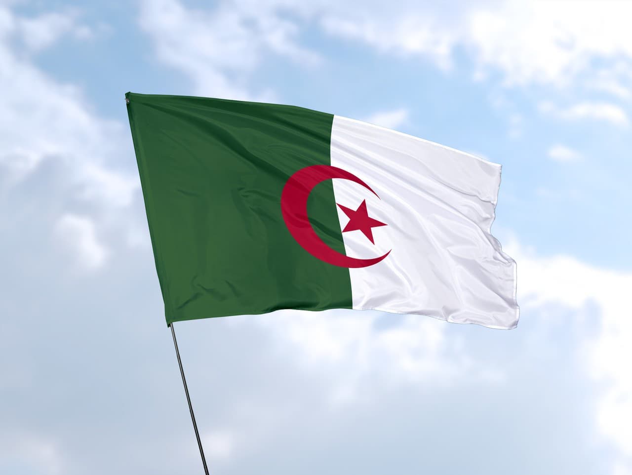 Alžírsko otvorilo veľvyslanectvo v Bratislave, posilní spoluprácu