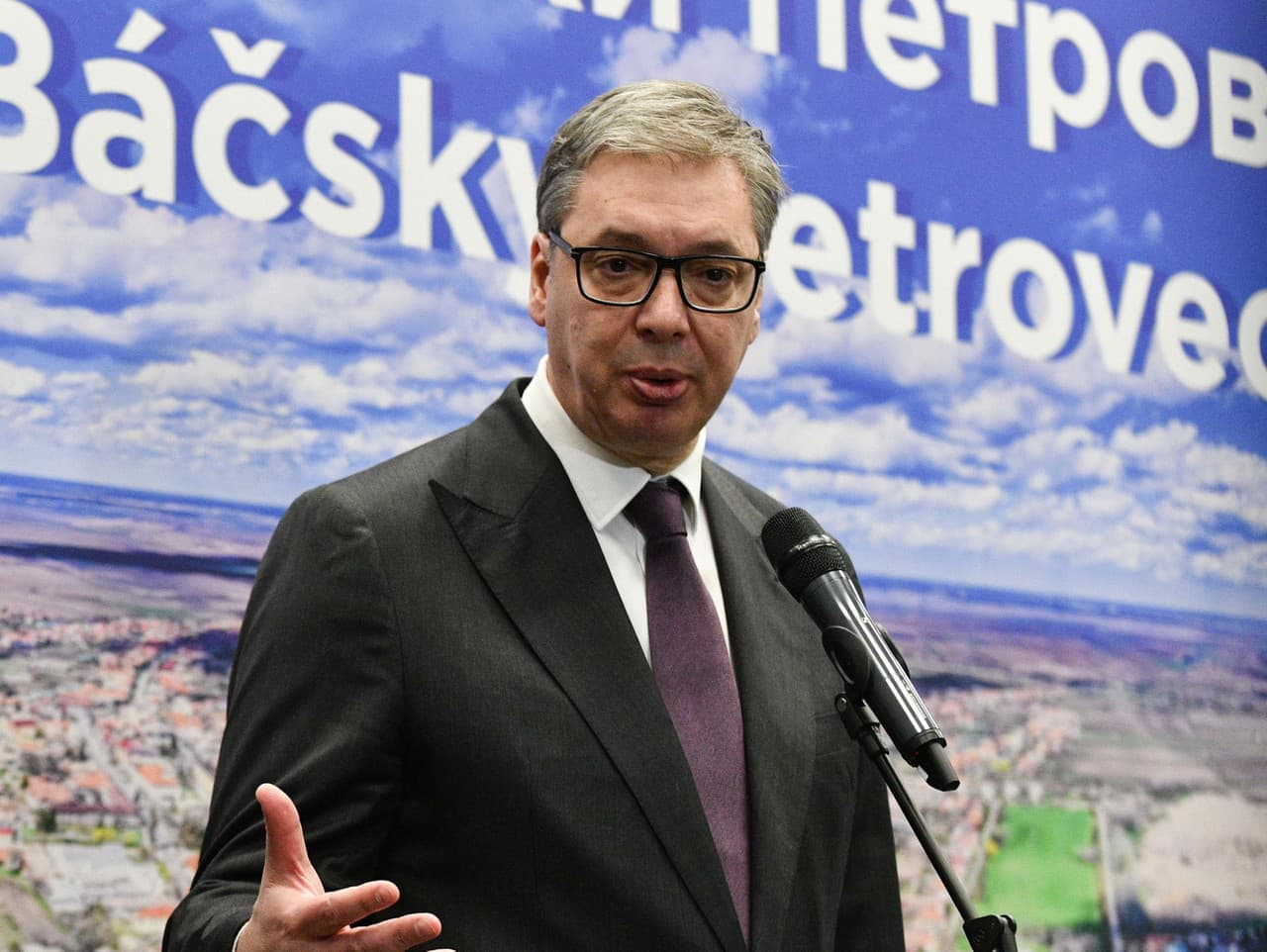 Srbsko a jeho cesta do EÚ: Kľúčové otázky Vučiča