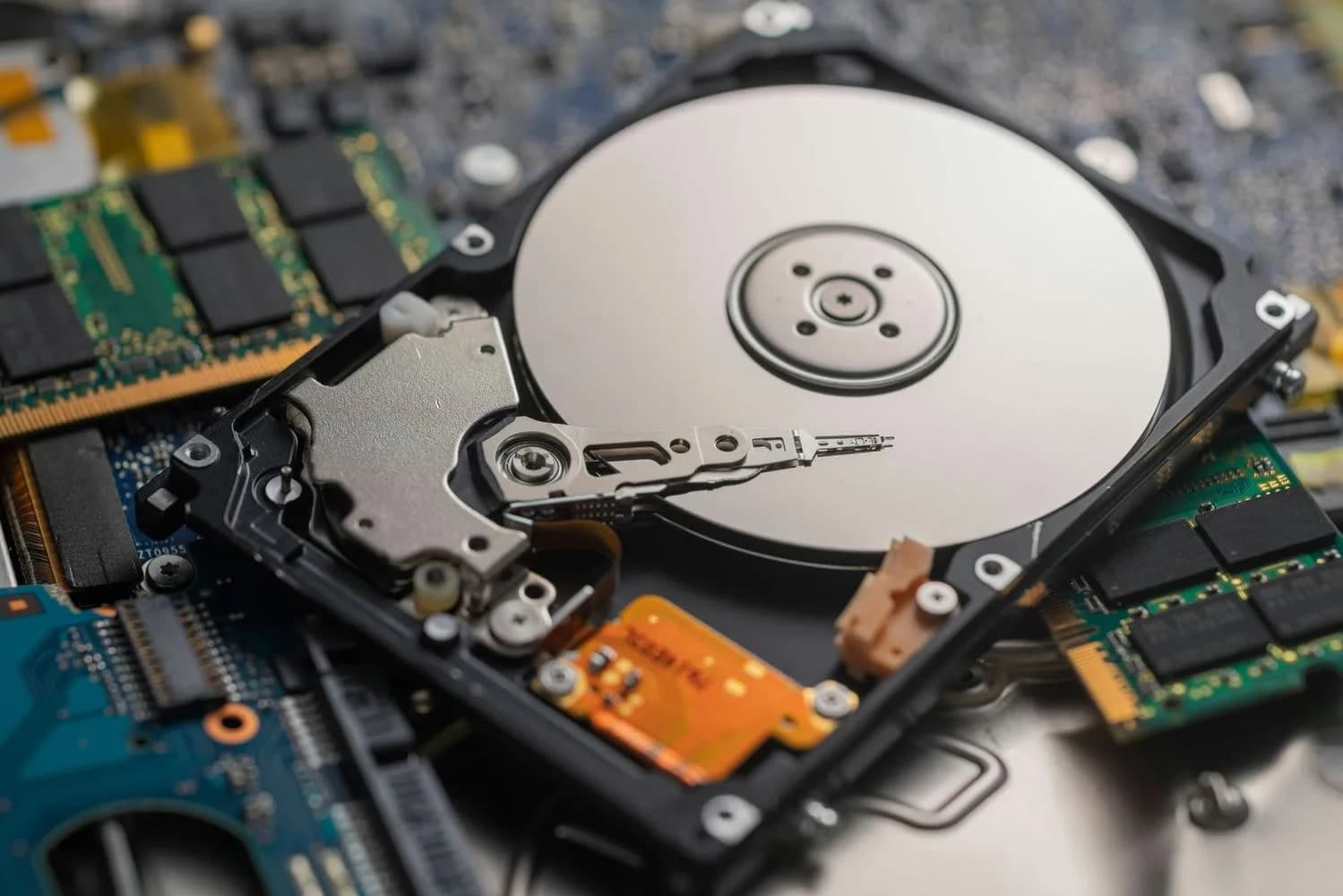 Ceny pevných diskov vzrástli o 46 percent, dopyt prevyšuje ponuku