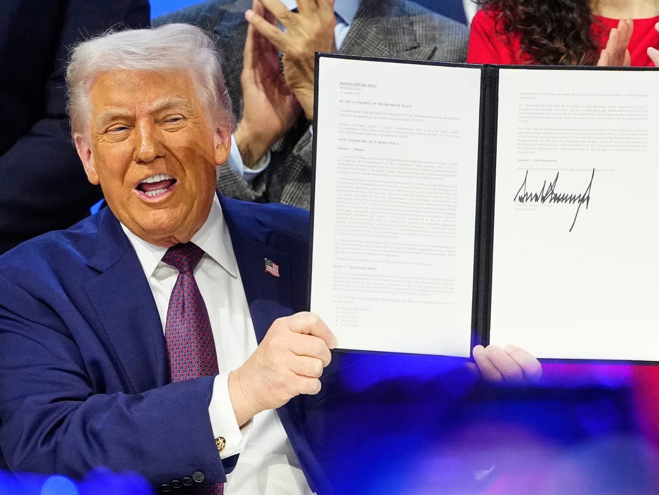 Trump prisľúbil 10 miliárd dolárov pre Radu mieru