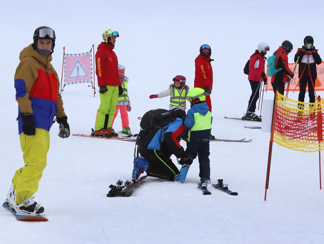 Lyžovanie v Jasnej vyvoláva vášne: rezervovanie miest v rade na vlek