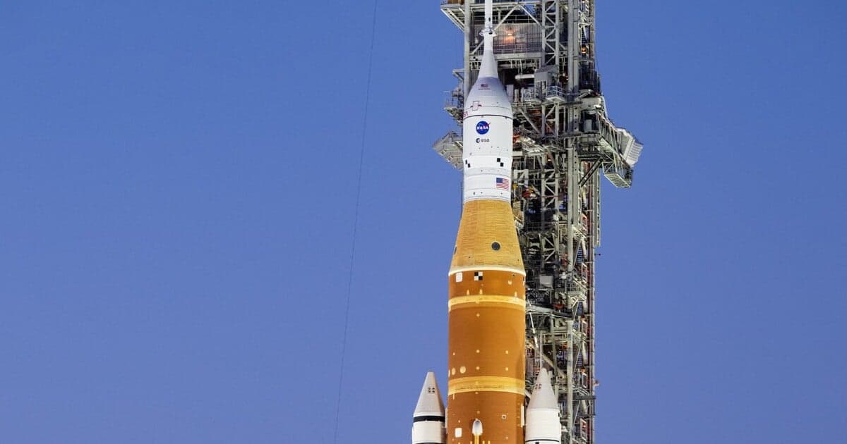 NASA pripravuje historickú misiu Artemis 2 k Mesiacu