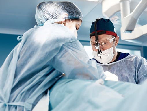 Nelegálne potraty v Česku: Gynekológovia čelí vážnym obvineniam