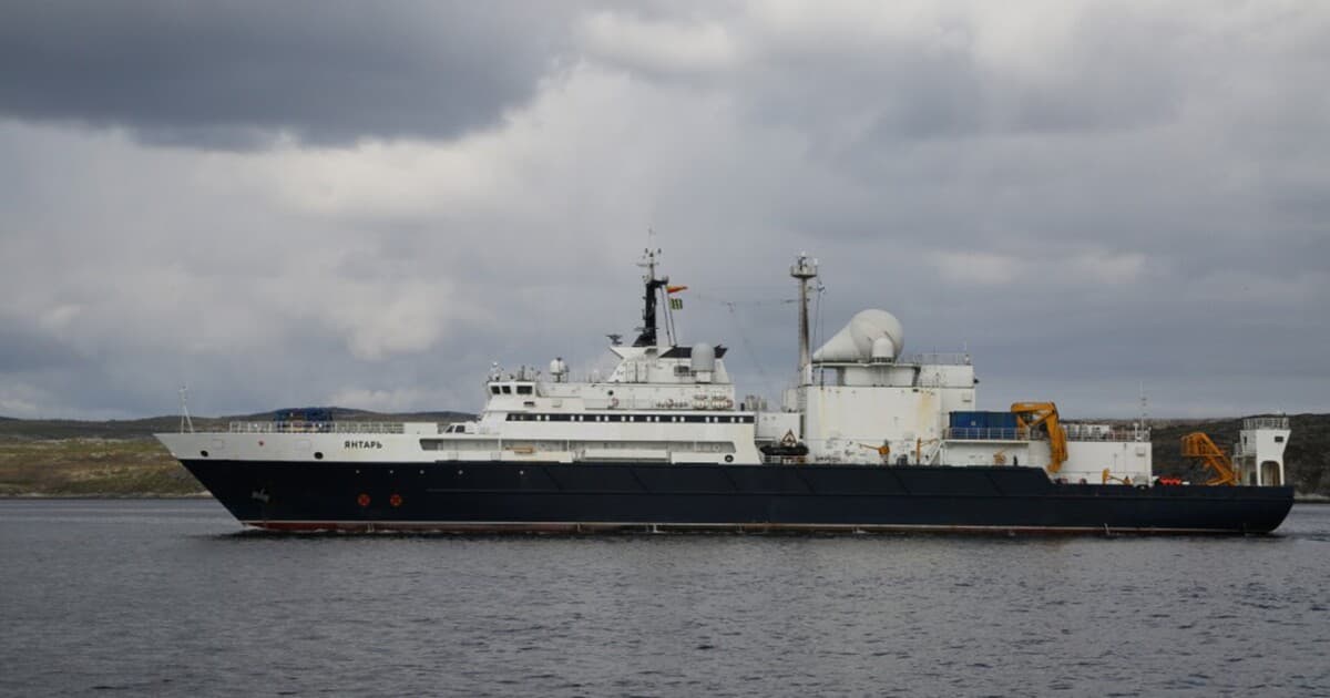 Ruská špionážna loď Jantar opäť v britských vodách