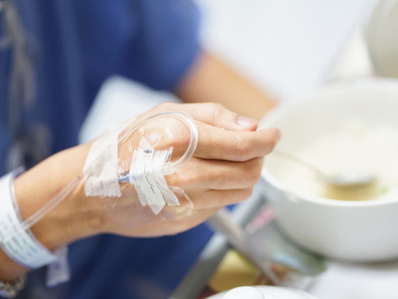 Bezpečná strava počas chemoterapie: Čo sa vyhnúť