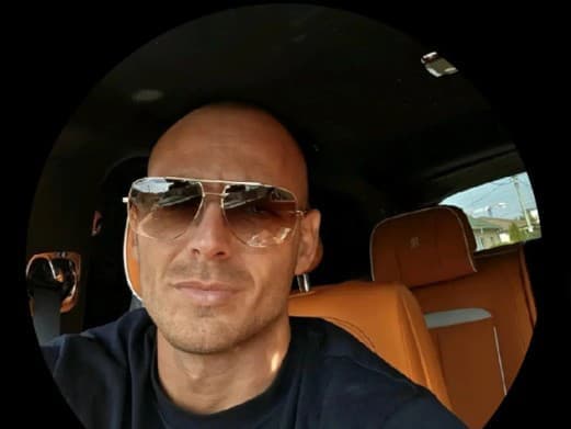 Snúbenec Moniky Jákliovej reaguje na obvinenia: Hovorím JA!