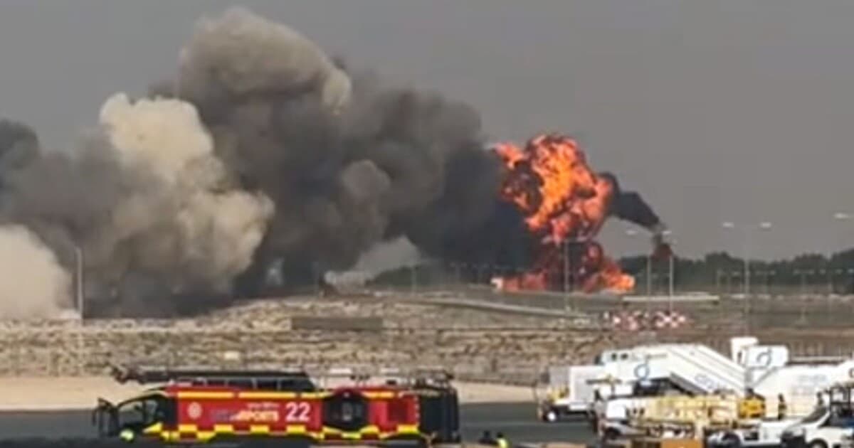 Havária stíhačky v Dubaji: Pilot zomrel počas leteckej show