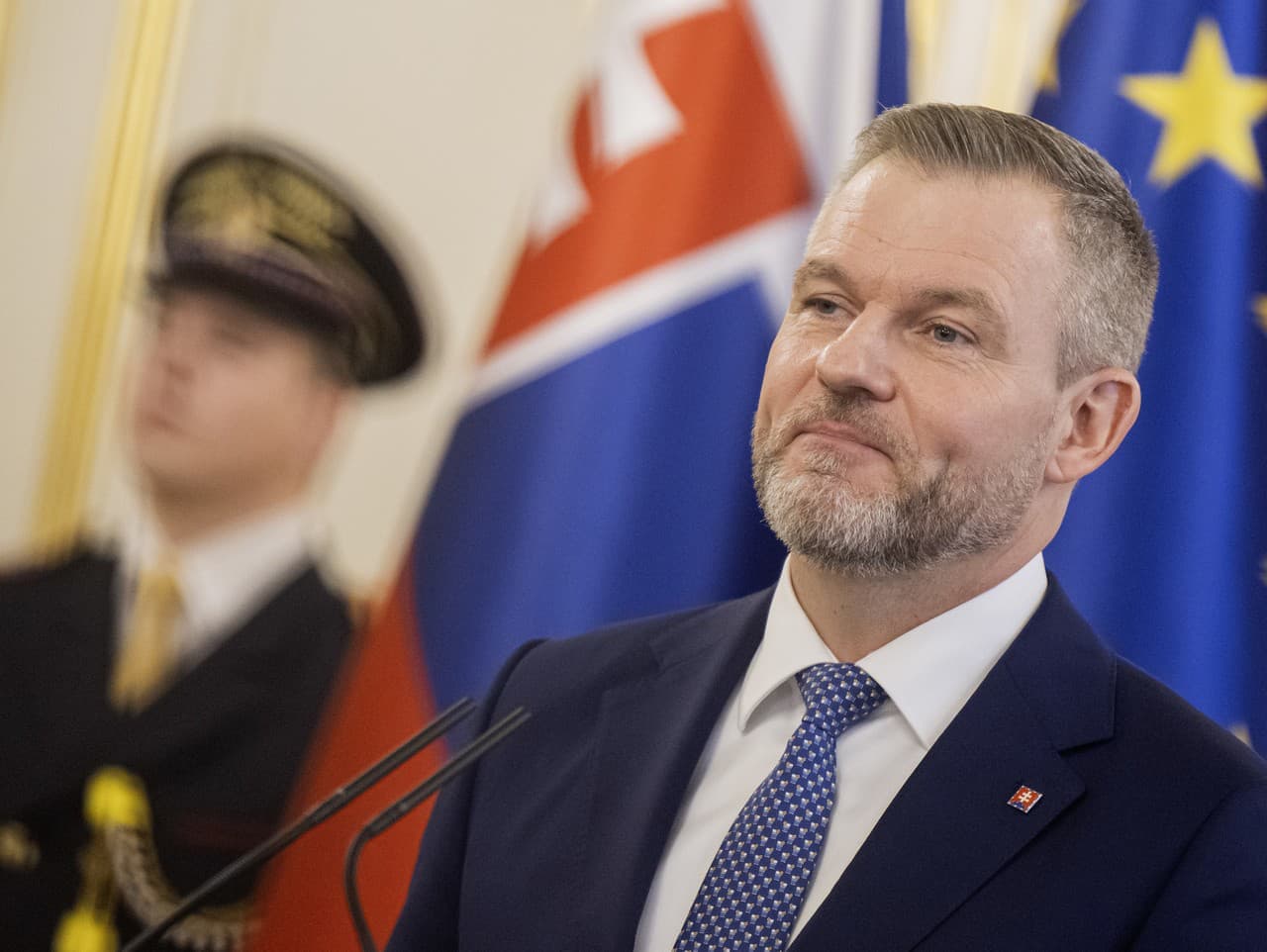 Prezident Pellegrini podporil kampaň proti násiliu na ženách