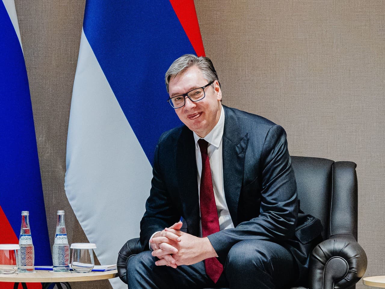 Srbsko sa nezúčastní na summite EÚ v Bruseli, Vučič to považuje za osobné rozhodnutie