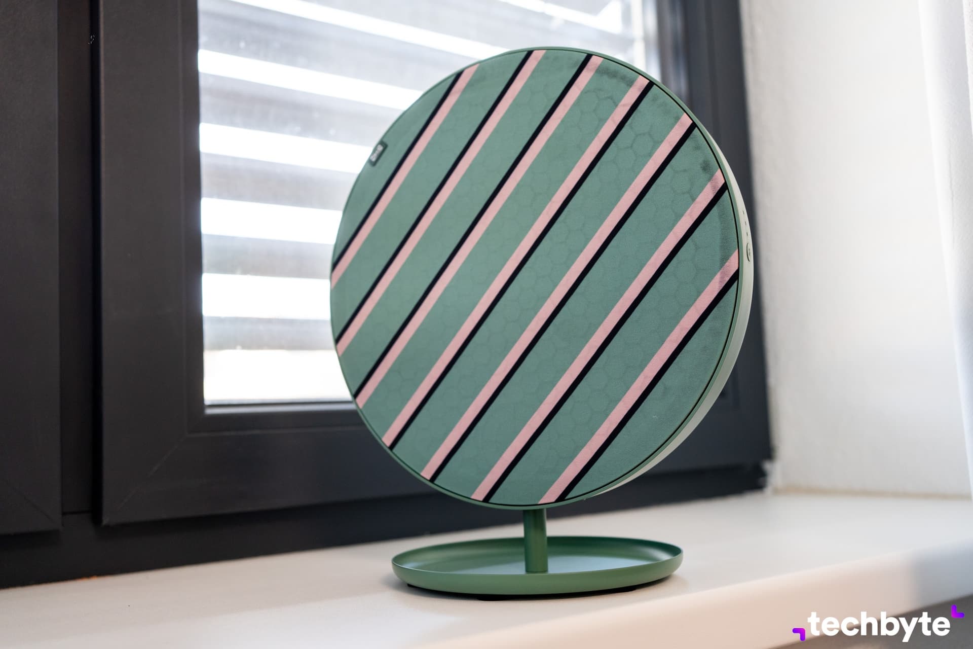 IKEA Solskydd: Prenosný reproduktor, ktorý oživí váš priestor