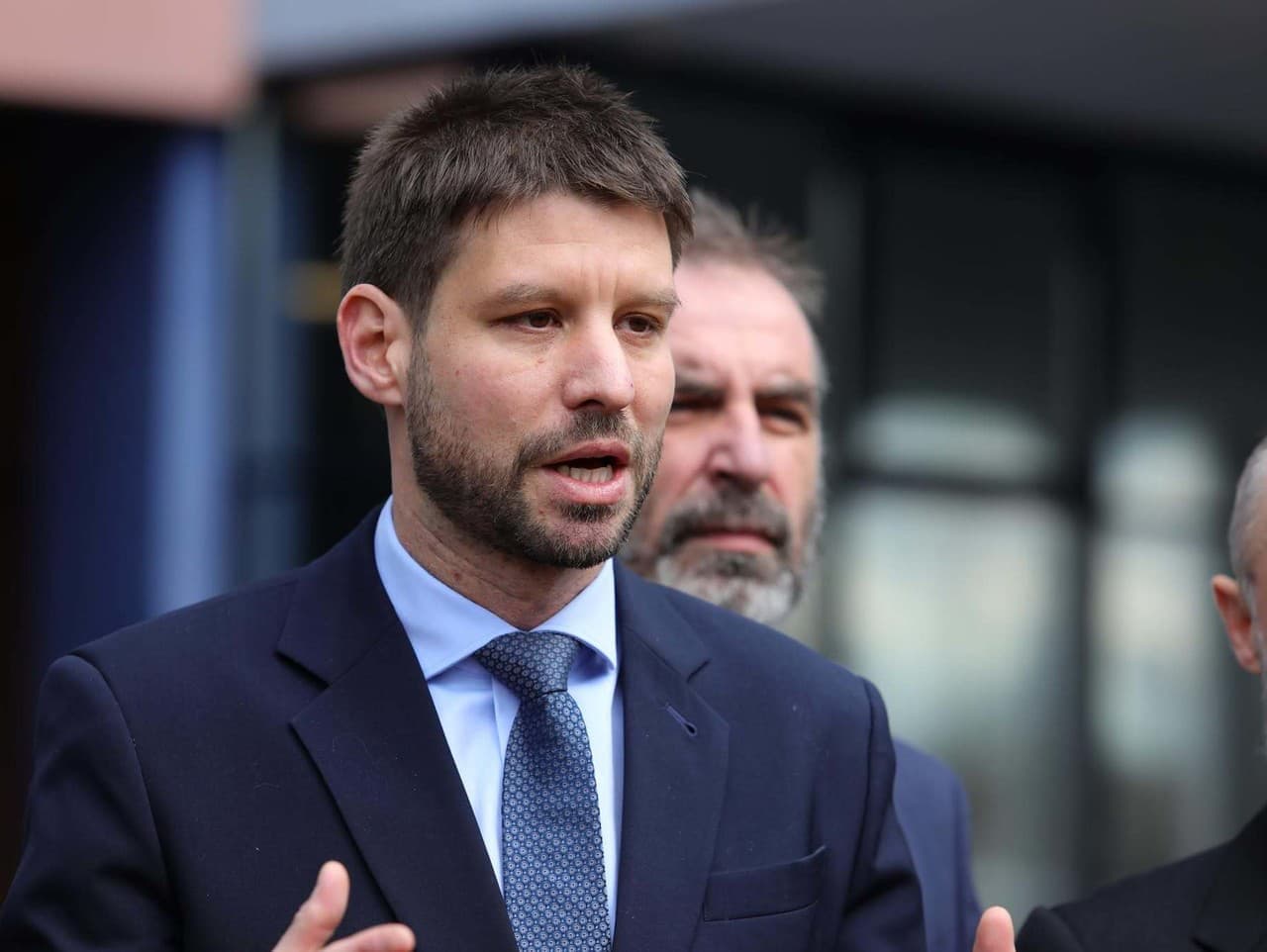 Šimečka iniciuje zber podpisov na odvolanie Gašpara z NR SR