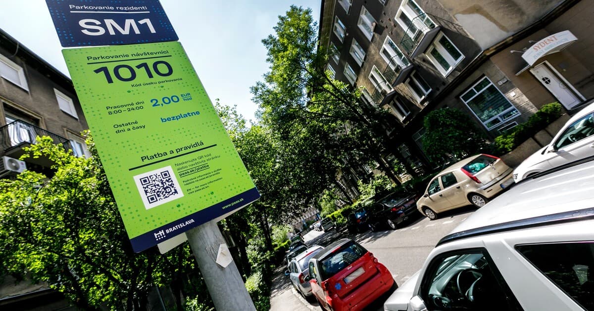 Bratislava: Parkovací systém PAAS hlási výpadok, parkovanie zadarmo
