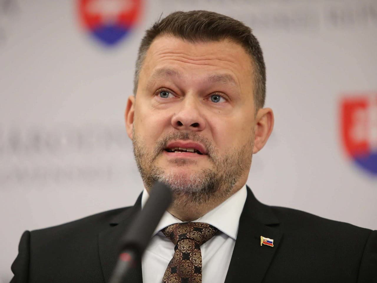 Minister Migaľ podáva trestné oznámenia na Remišovú a Hargaša