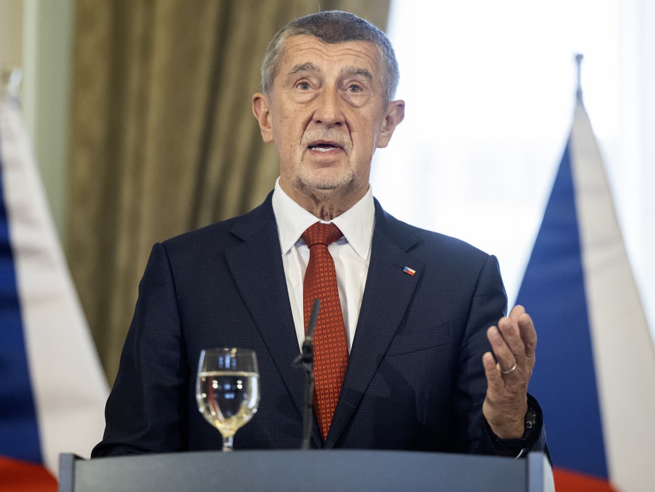 Babiš podporuje zákaz sociálnych sietí pre deti do 15 rokov