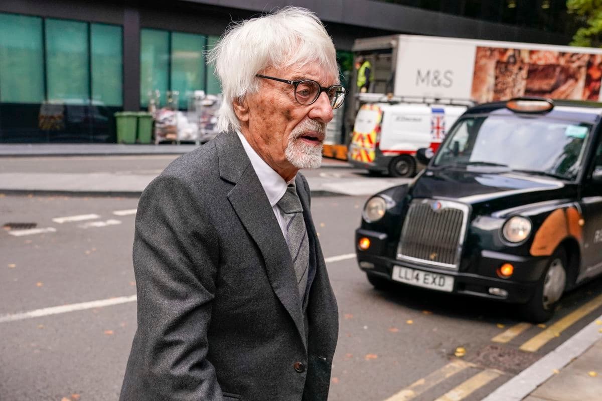 Bernie Ecclestone: V 95 rokoch predáva svoju zbierku áut a jachty