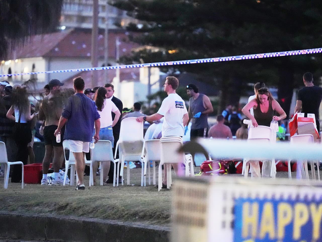 Polícia v Sydney preverila tip na násilný čin po tragédii na Bondi